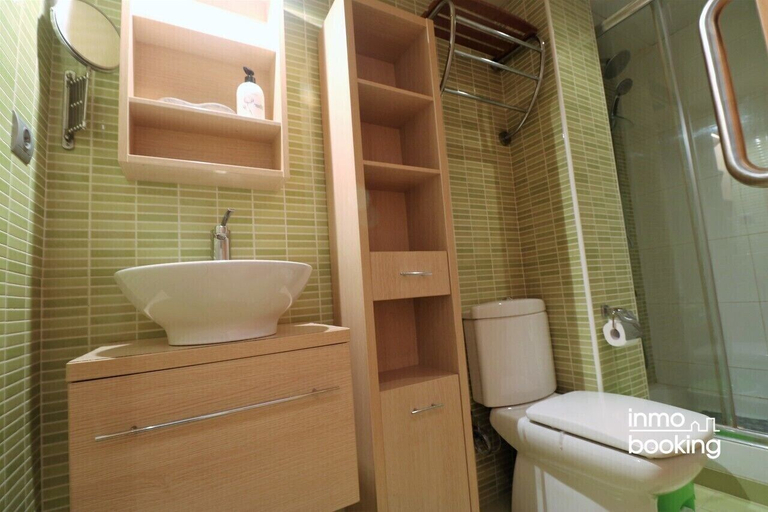 Bathroom 3, InmoBooking Disseny Cambrils, Tarragona