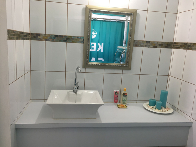 Bathroom 3, Cute beach apartment