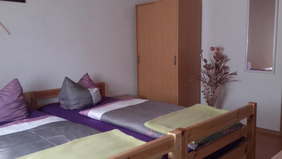 Bedroom 4, Restaurant Pension Lubusch Gahro, Elbe-Elster