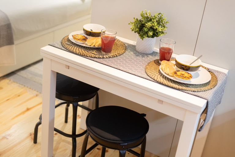 Food & Drinks 4, Sol Modern Studio at Batalha, Porto