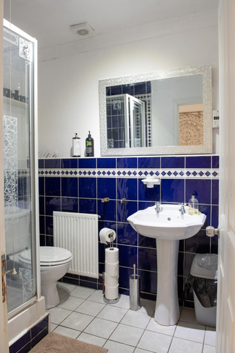 Bathroom, Castle House, Cambridgeshire