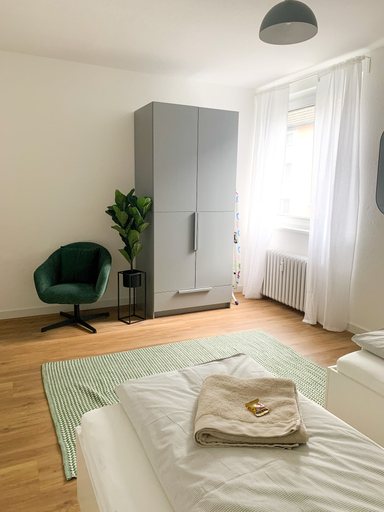 Bedroom 4, Glück Auf Appartement Lösortstra��e, Duisburg