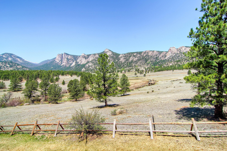 Others 4, Black Canyon Inn Unit F7 Deluxe, Larimer