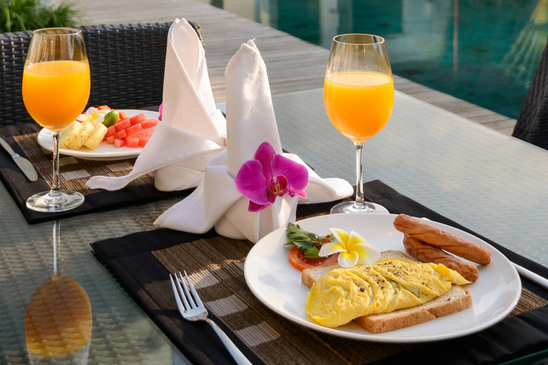 Food & Drinks 5, Villa Michelina, Badung