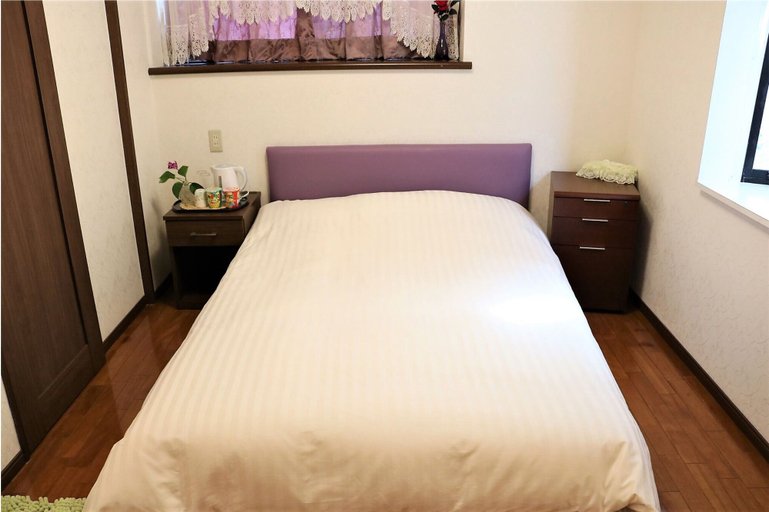 Bedroom 2, Guanjing Apartment, Shinjuku