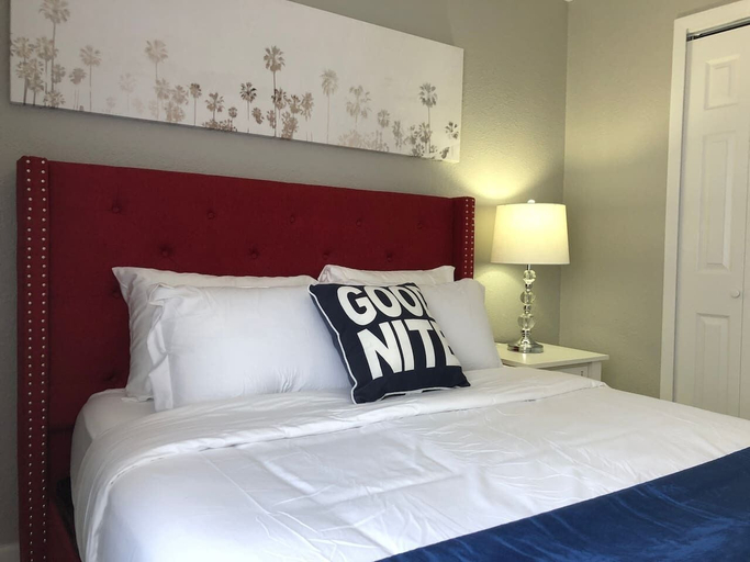 Bedroom 2, 6183 Sandcrest · Walk TO Universal! Near Disney, Convention, Orange
