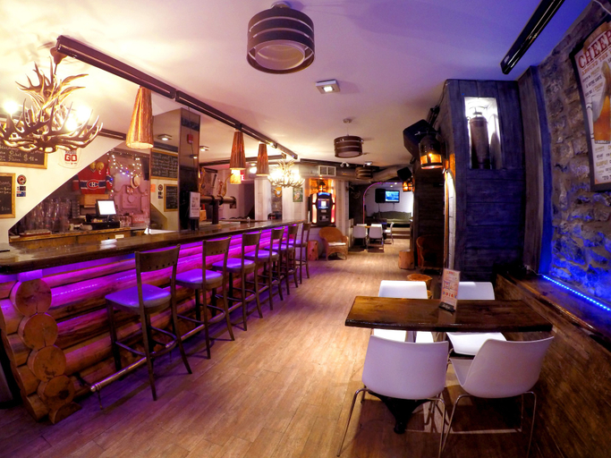 Food & Drinks 5, M Montreal - Hostel, Montréal