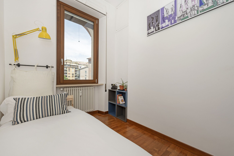 Room 4, Giallo, Rome