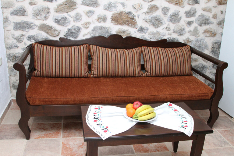 Others 5, Penelope's Suites, Crete