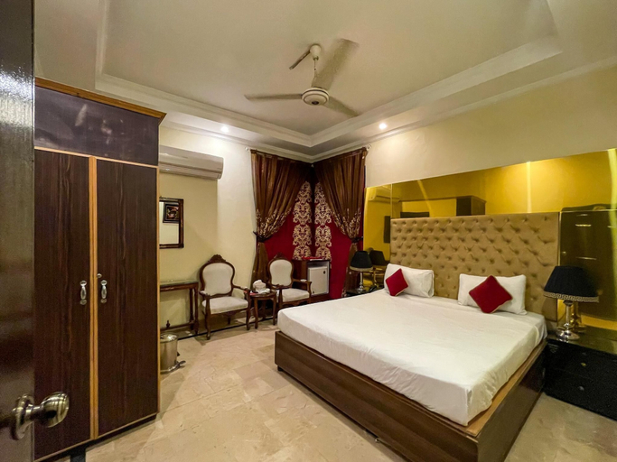 Bedroom 2, Rose Palace Hotel Gulberg, Lahore