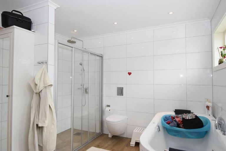 Bathroom, StayPlus Huge Family Home, Kristiansand