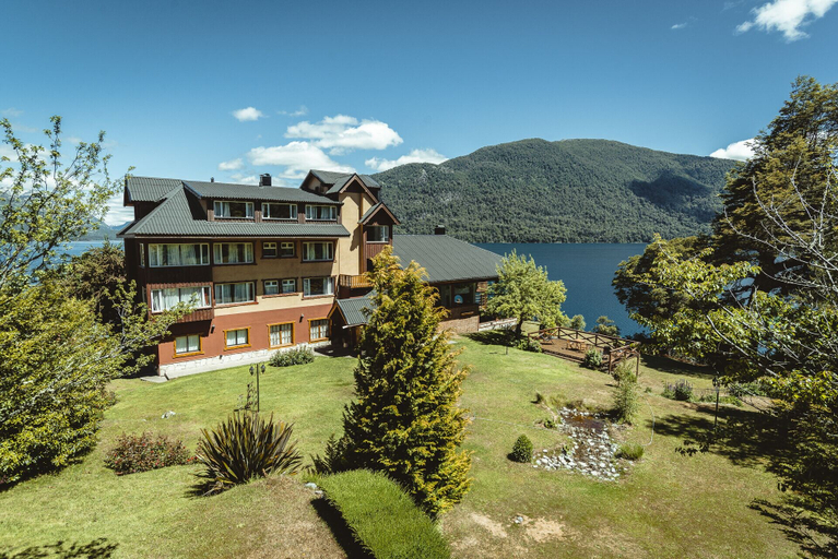 Exterior & Views, Mascardi Park Lodge & Hotel, Bariloche