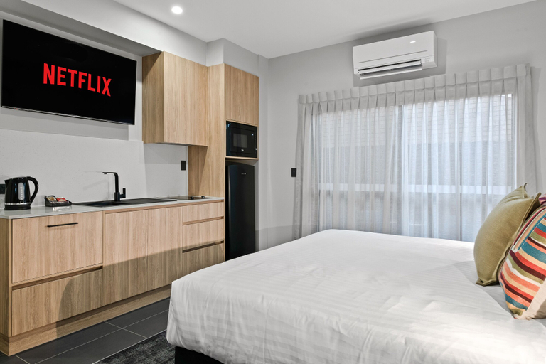 Bedroom 4, Avenue Motel Apartments, Toowoomba - Central