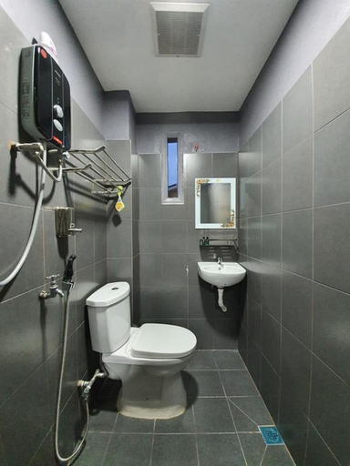 Bathroom 3, Assalam Hotel, Kota Bharu