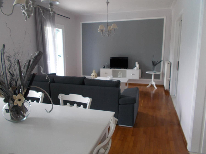 Others 5, Iris Villa, Ionian Islands