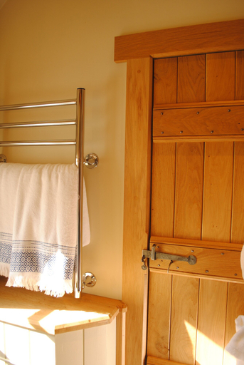Bathroom 3, Courtyard Cottages Lymington, Hampshire