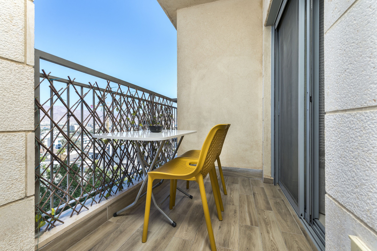 Others 5, Melony Apartment