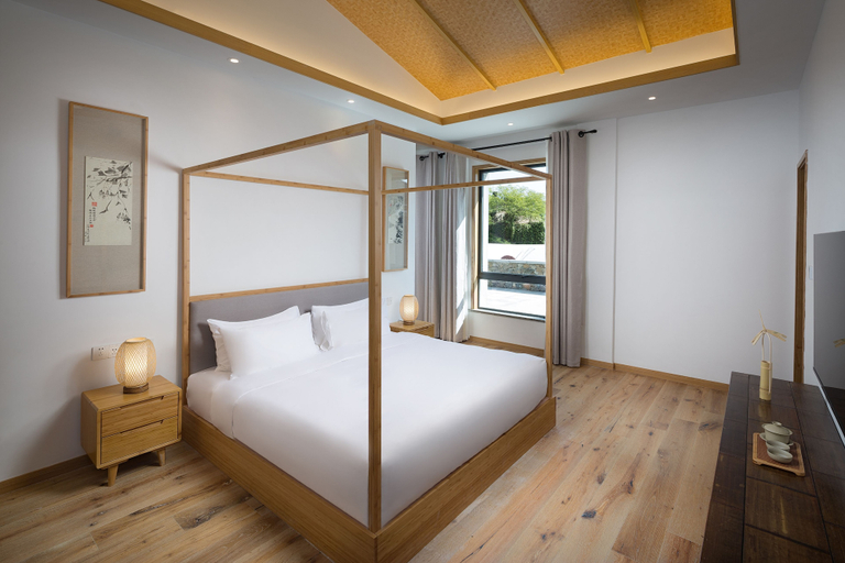 Bedroom 4, Bloom Over The Sea by JinSpecial, Zhoushan