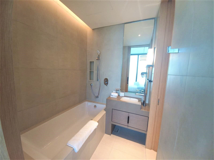 Bathroom 4, Luxury at The Address Jumeirah Beach Residence, Dubai