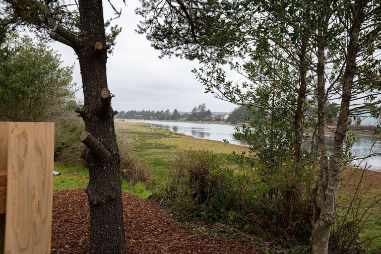 Others 5, Hideaway in Seaside, Clatsop