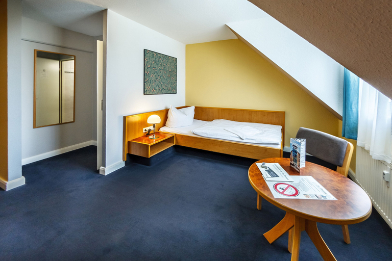 Bedroom 4, City-Pension Dessau-Roßlau, Dessau-Roßlau