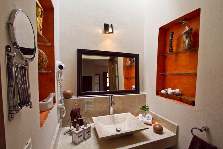 Bathroom 5, Hotel Boutique La Casa del Naranjo, Querétaro