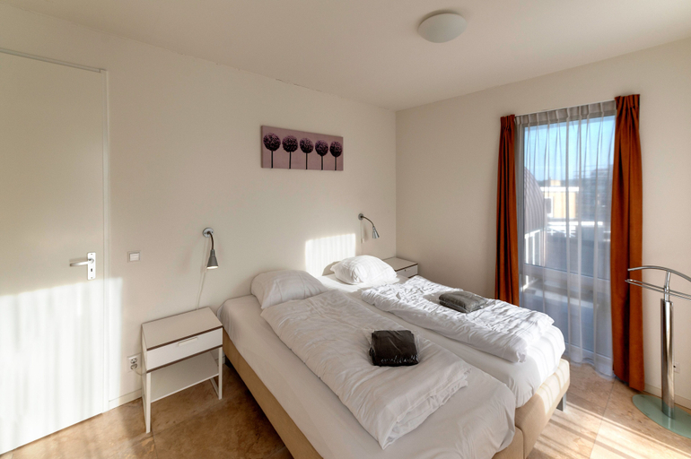 Bedroom, Crab, Bergen