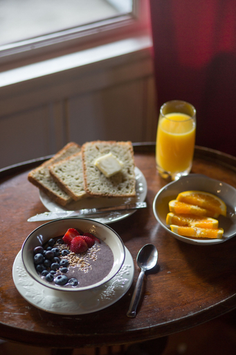 Food & Drinks 5, Quiet Mind Lodge Retreat & Spa Sequoias, Tulare