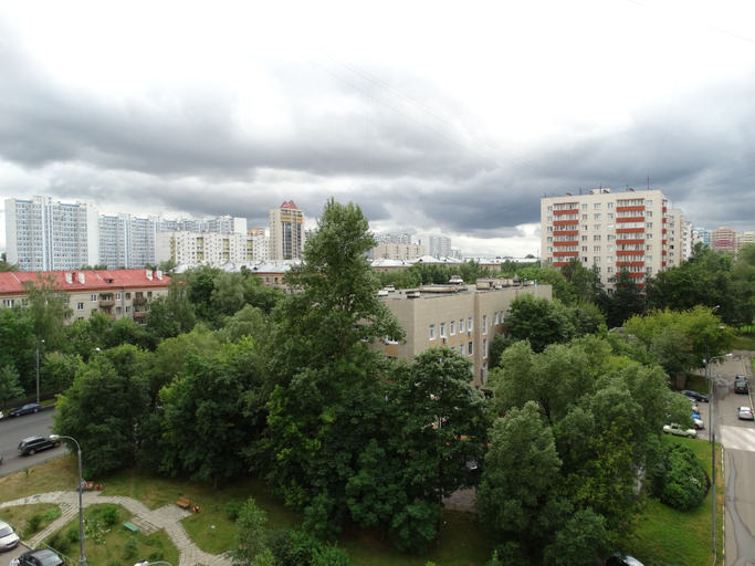 Others 4, Inndays on Polotskaya 25, Western