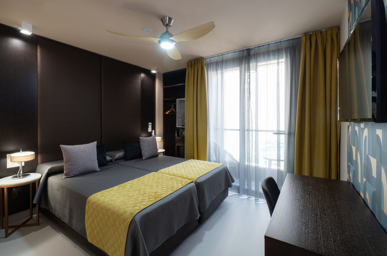 Bedroom 3, Hotel Perla Del Sur, Málaga