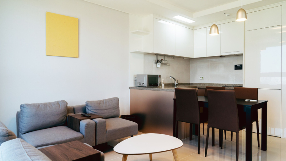 Others 5, The November Stay In Landmark, Yeonsu