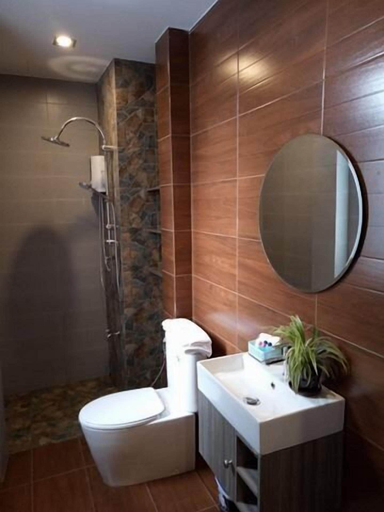 Bathroom 3, Lanta White's House, Ko Lanta