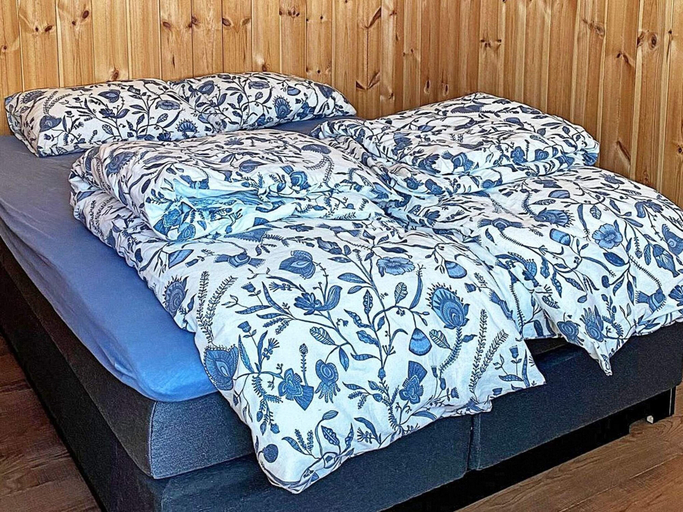 Bedroom 3, 4 Star Holiday Home in Kvaløya, Tromsø