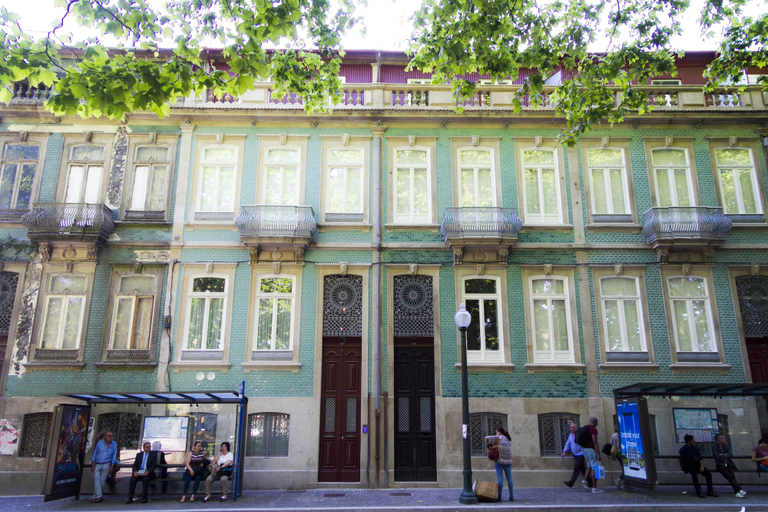 Exterior & Views 2, Liiiving in Porto - Central Garden Flat, Porto