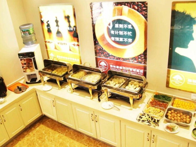 Food & Drinks 5, GreenTree Inn Qingdao Development District SDUST Express Hotel, Qingdao
