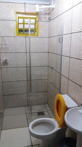 Bathroom, Pousada Primavera MS, Bonito