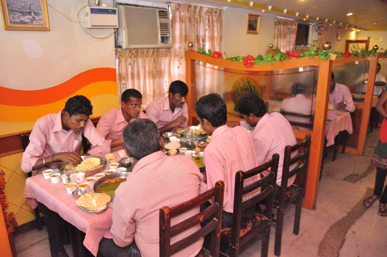 Food & Drinks 3, Hotel Sathyam, Pudukkottai