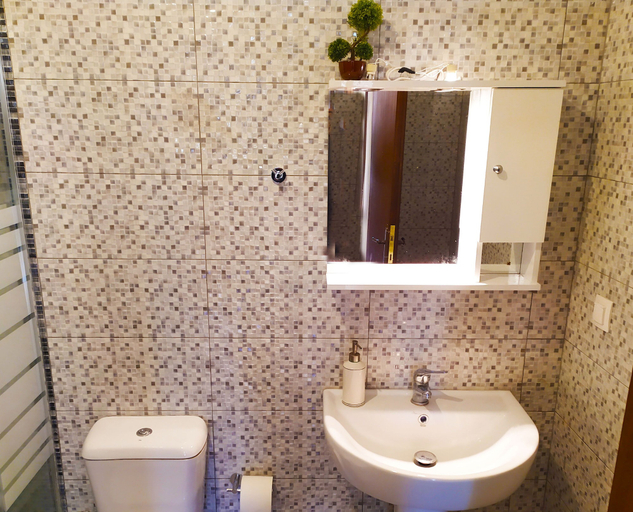 Bathroom 5, Villa Leonidas GreeceFiloxenia, Thessaly