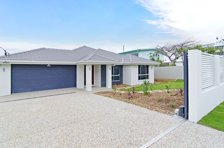 Exterior & Views, Sentosa at Tugun Beachfront Holiday Home, Gold Coast