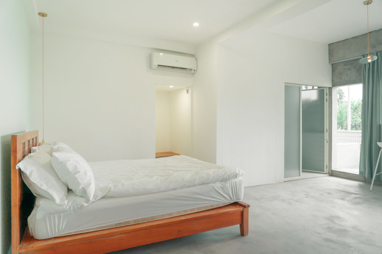 Bedroom 2, 山居 故事所 山中夢遊 - OwlStay Jiufen Wander, New Taipei City
