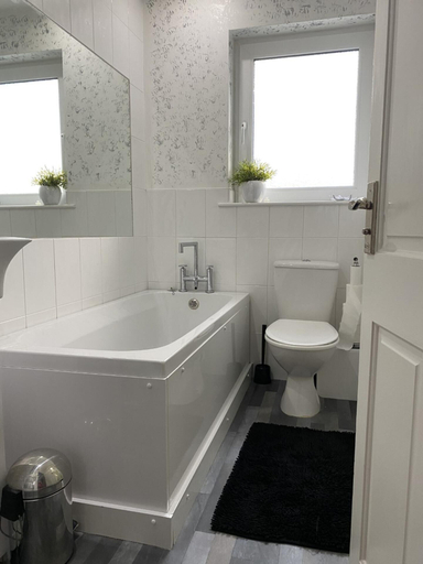 Bathroom, Remarkable 3-bed House in Belfast, Lisburn and Castlereagh