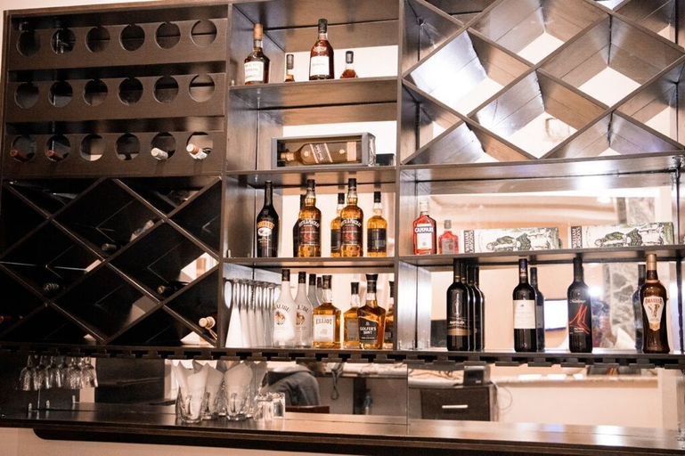 Food & Drinks, CRISPAN SUITES AND EVENT CENTER, Jos North
