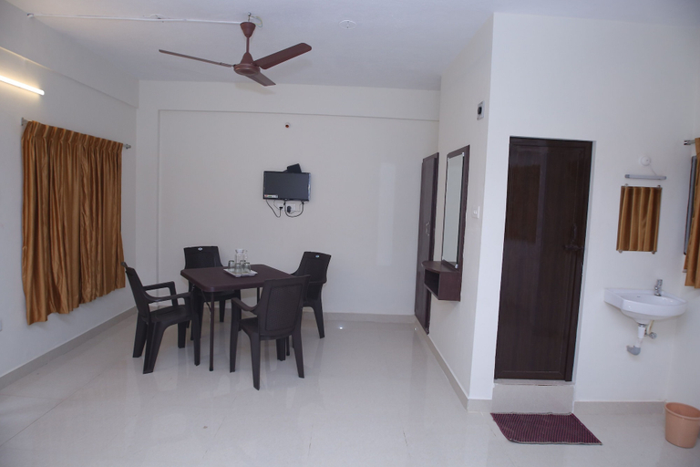 Others 5, Rani Residency, Viluppuram
