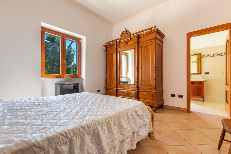 Bedroom 5, 1929 Villa Simona, Lecce