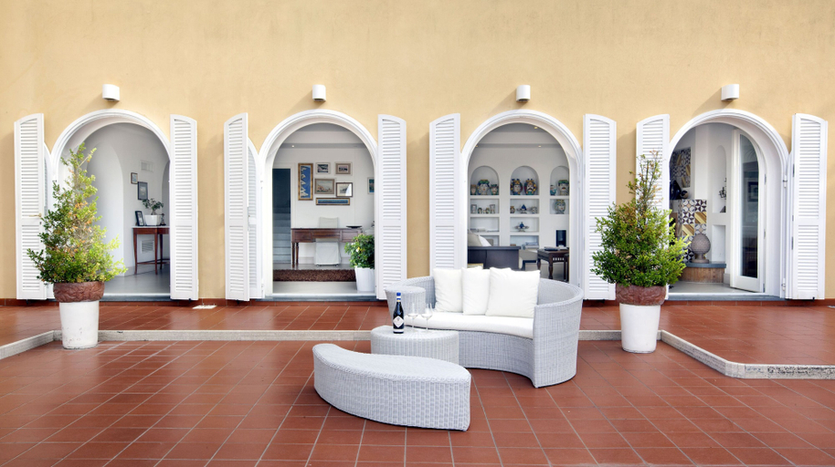 Exterior & Views 2, Exclusive Luxury Villa with Pool and Spa, Napoli