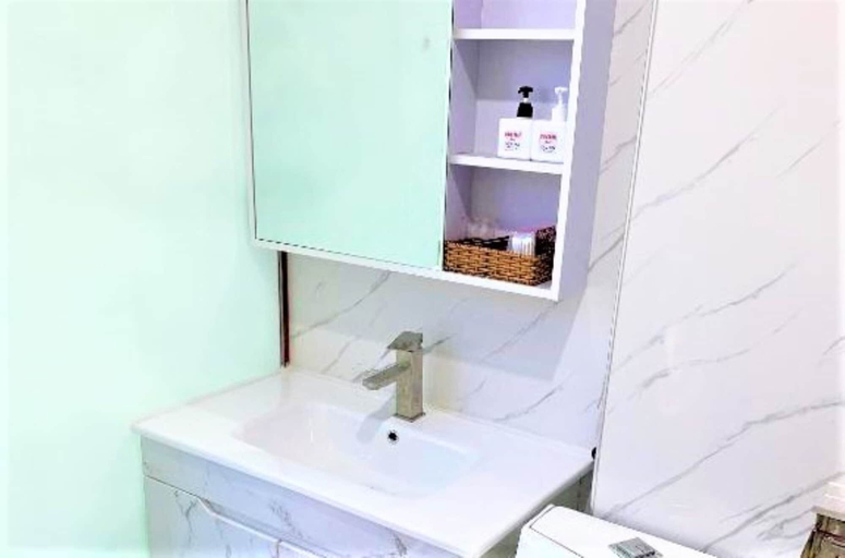 Bathroom 3, Hung Phat Hotel, Vũng Tàu