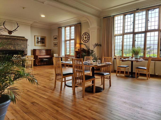 Food & Drinks 4, Bossington Hall, Somerset