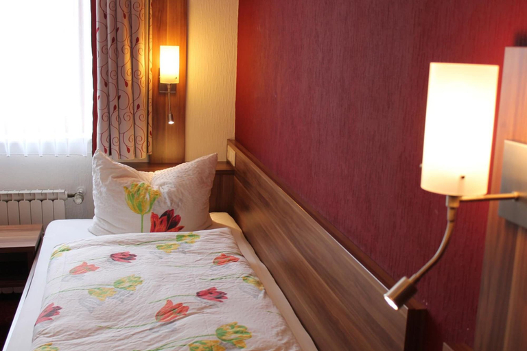 Bedroom 2, Hotel Restaurant Café Uhl, Ansbach