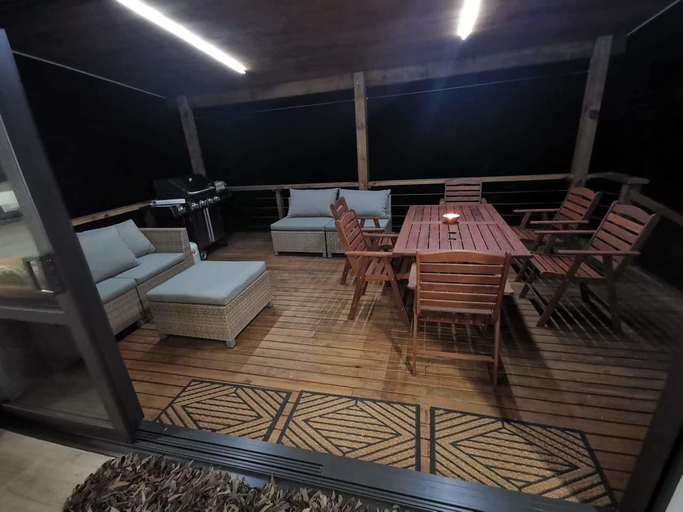 Others 5, Inn Land Inn, Rorotonga