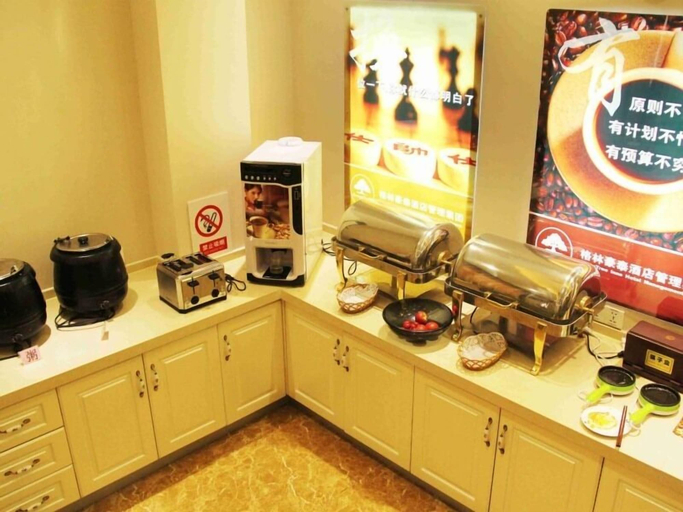Food & Drinks 5, GreenTree Inn Qingdao Development District SDUST Express Hotel, Qingdao